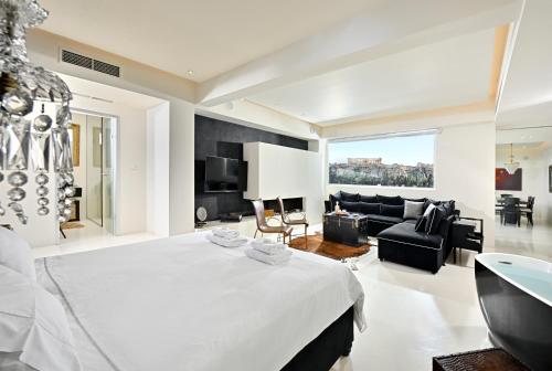 ALTO PSYRRI PENTHOUSE by K&K - image 12