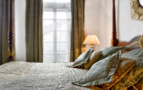 Artisan Apartments - image 11