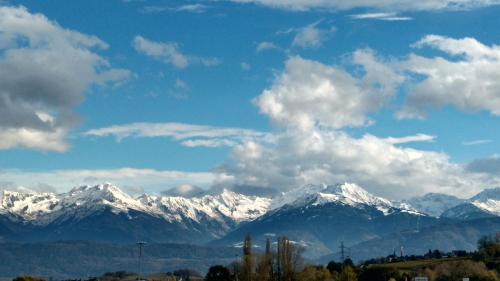 Gîte clair, spacieux et cosy avec vue sur le massif de la Chartreuse