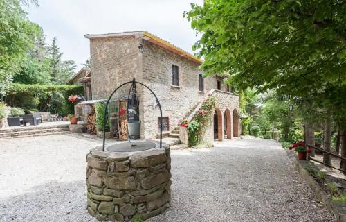 Casale Gli Angeli-Charming Villa with Garden and Parking!