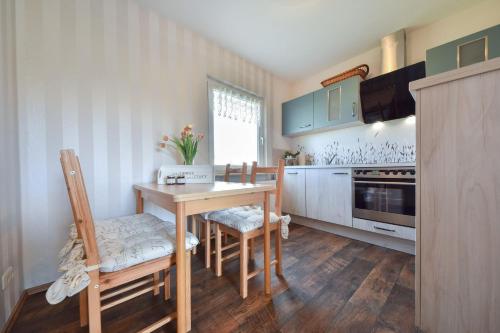 virtuve, Ferienhaus Inselnest in Pudagla
