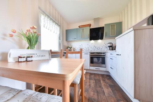 virtuve, Ferienhaus Inselnest in Pudagla