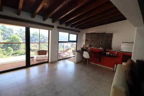 Casa Acento in Valle De Bravo