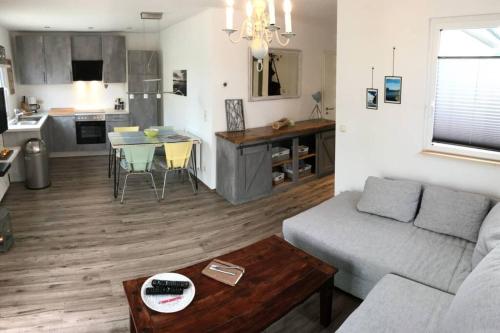 Ferienhaus Good Times mit eigenem Steg Ferienpark Vislust Ijsselmeer in Wervershoof