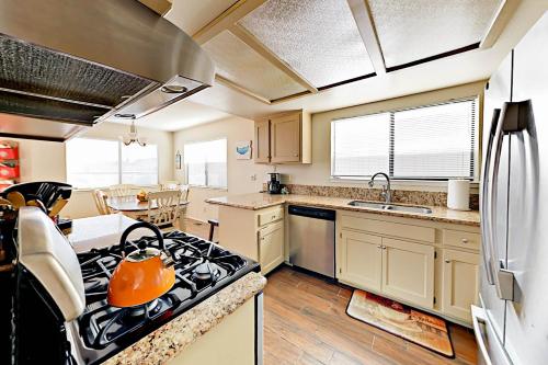 339 McCarthy Ave Home - image 3