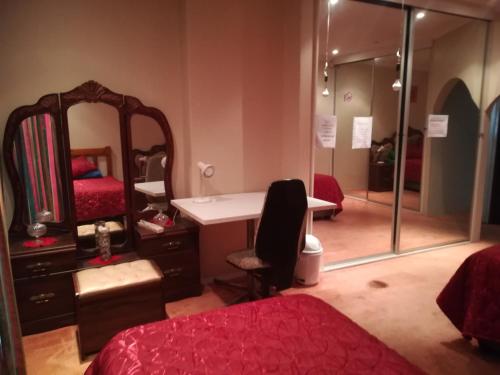 Pilot Inn Accommodation Room Type - Family Room