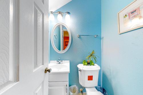 Sand Dollar Retreat - image 6