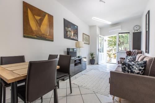 ,,La Chaumiere d’Azur” in Roquebrune-Cap-Martin