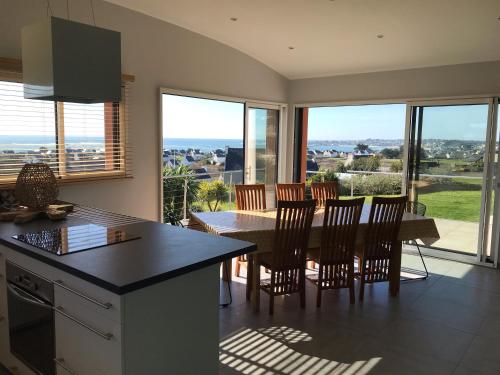 La Pyramide classée 3 étoiles- Belle vue mer - Calme - 700 m de la mer gîte à louer Kervoazec