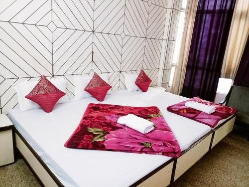 Hotel Marwari niwas  in Ram Ghat