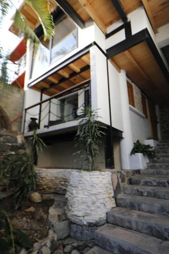 Casa Acento in Valle De Bravo