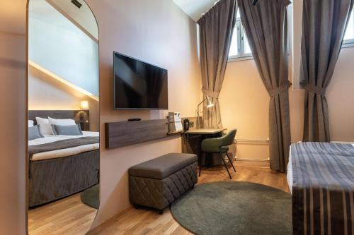 Scandic Vaasa The 4-star Hotel Kantarellis offers comfort and convenience whether youre on business or holiday in Vaasa. The hotel offers guests a range of services and amenities designed to provide comfort and co