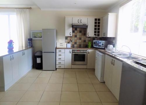 Block 8 Unit 4 Pinnacle Point Golf Estate