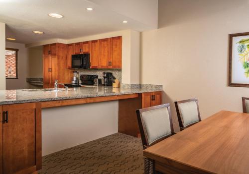 Kona Coast Resort by VRHost Room Type - One-Bedroom Villa