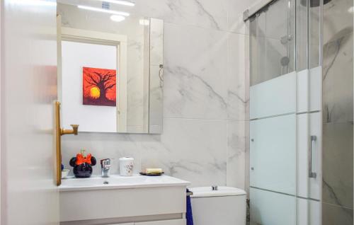  Stunning apartment in Orihuela with 2 Bedrooms and WiFi in Villacosta