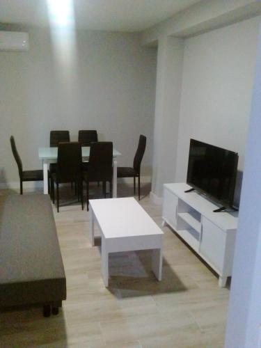  GS ALCÁZAR, Ferienwohnung in Talavera de la Reina