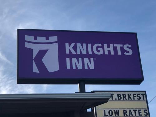 Knights Inn - Baker City