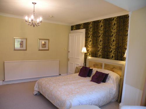 Thistle House Guest House - image 12