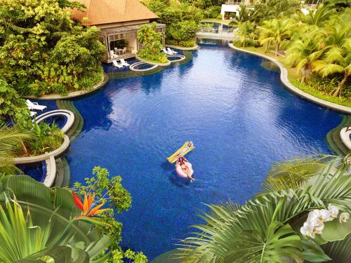 Swimming pool, Resorts World Sentosa - Equarius Hotel near Palawan Beach