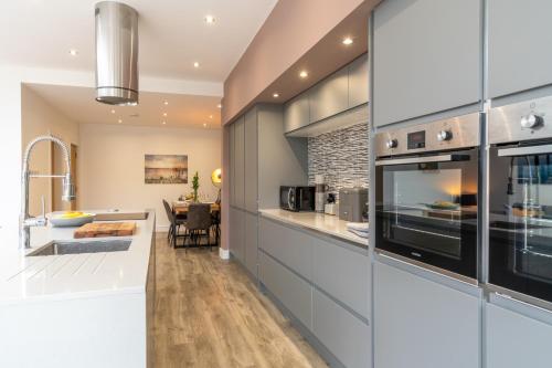 33 Percy Street - image 10