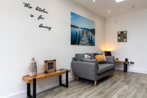 33 Percy Street - image 3