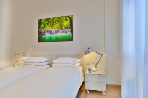 UR-NEST Galleria del Toro