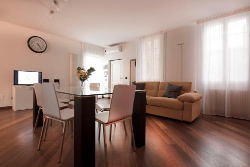 UR-NEST Moline - image 2