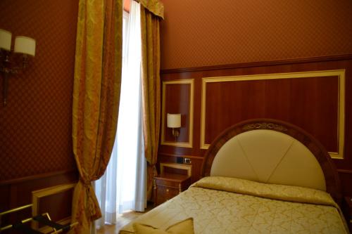 Hotel Livingston - image 7