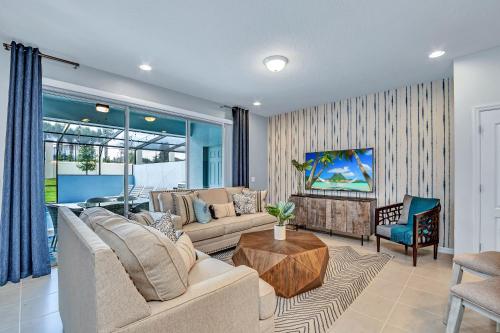 2444 Dubai Street - image 8
