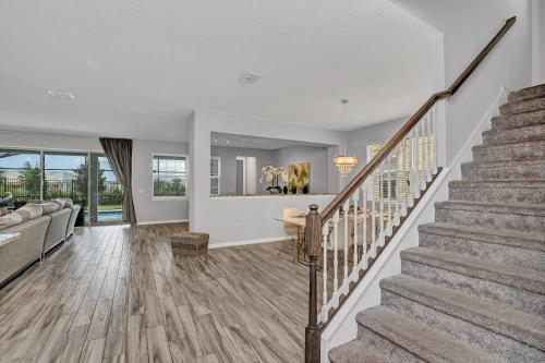 9029 Sunshine Ridge Loop - image 2