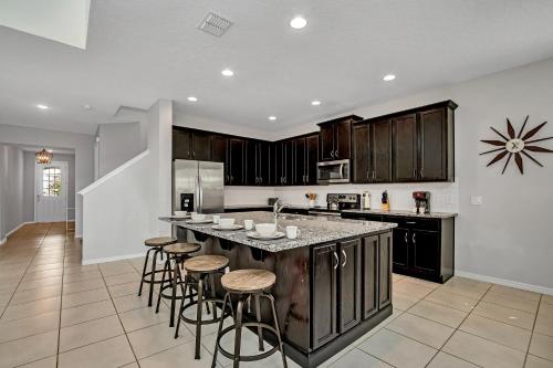 9038 Sunshine Ridge Loop - image 8