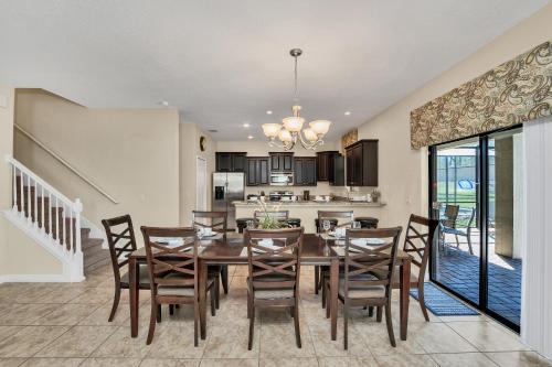 1458 Moon Valley Drive - image 6