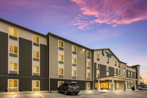 WoodSpring Suites Sulphur - Lake Charles