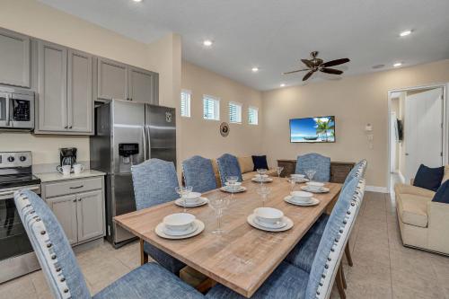 3012 Salted Rim Road - image 2