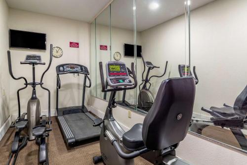 Sleep Inn & Suites Stockbridge Atlanta South - image 10