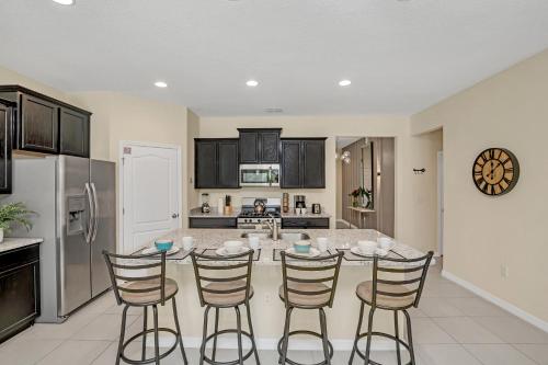 6047 Broad Oak Drive - image 7