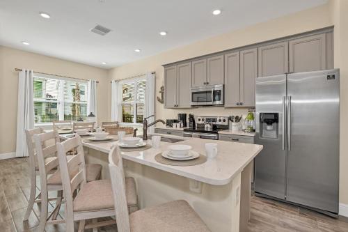8084 Knee Deep Road - image 3