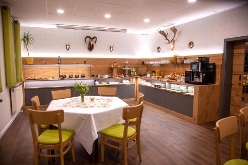 Seehotel Zum Löwen - image 10