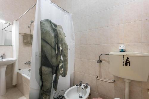 Bathroom, Geo House in Vila Do Bispo