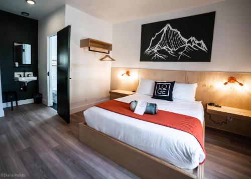 LOGE Leavenworth - Downtown