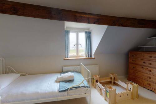 Idyllic three bedroom Cotswold Cottage nr Moreton-In-Marsh