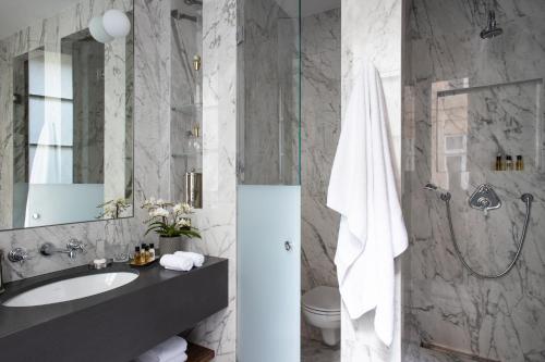 Esprit Saint Germain - image 12