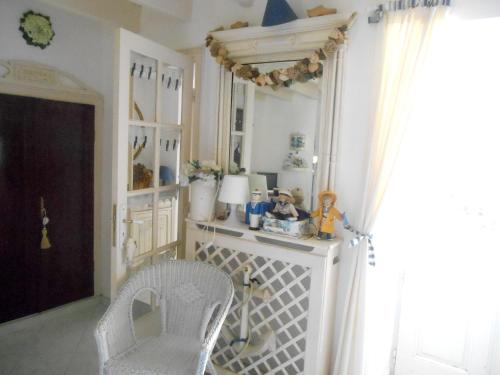 House with 2 bedrooms in Cleden Cap Sizun with enclosed garden and WiFi 4 km from the beach - image 7