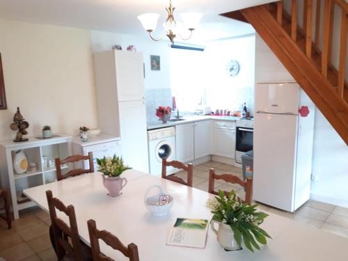 Cocina, Chestnut in Quimper City Center