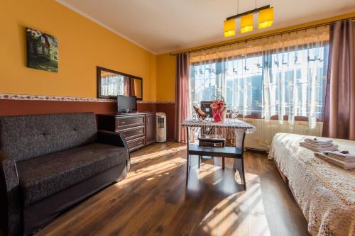 3 bedrooms, 3 beds