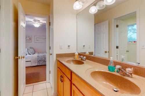 Sea Colony - 58011 Wimbledon - image 3