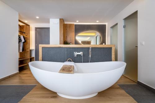 NISSEA Boutique Hotel 5