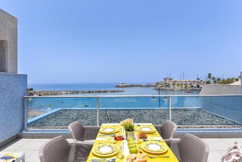 Luxury BeachFront Mogan 2