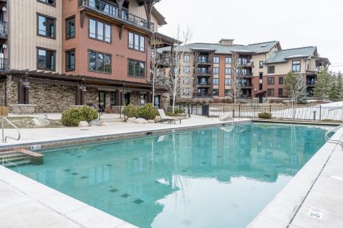 Trailhead Lodge 4118 - main image