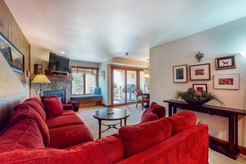 Lion Square Lodge North 284